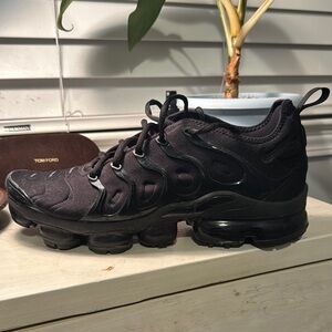 Nike Men's Black Running Shoes